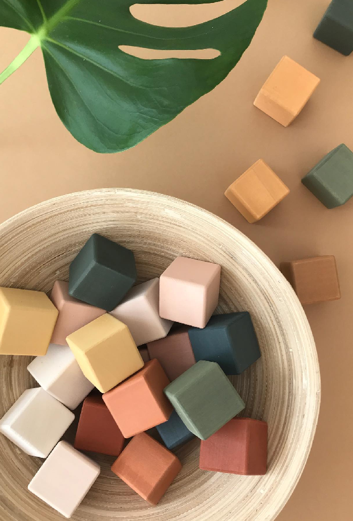 kid's eco-friendly wooden toys